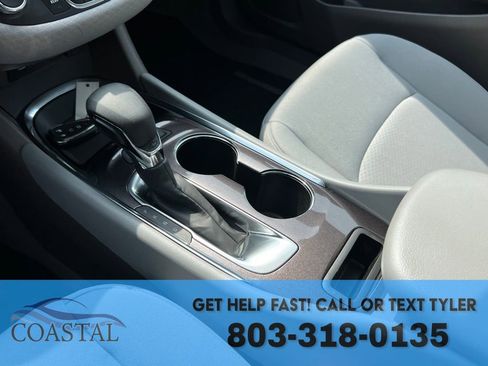 Used 2022 Chevrolet Malibu LS w/ Driver Confidence Package image 42