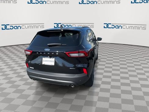 New 2026 Ford Escape ST-Line w/ Tech Pack #1 AWD/4WD image 7