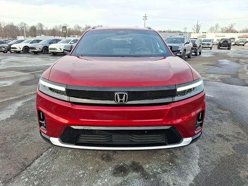 Used 2024 Honda Prologue Touring image 2