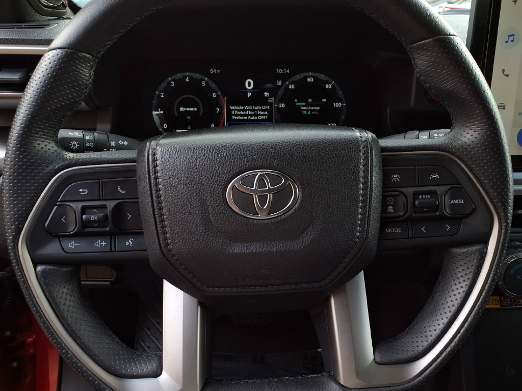 Certified 2026 Toyota 4Runner TRD Off-Road Premium AWD/4WD image 14