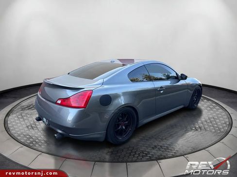 Used 2011 INFINITI G37 x Coupe w/ Premium Pkg image 5