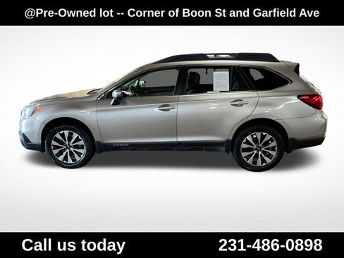 Used 2017 Subaru Outback 2.5i Limited AWD/4WD image 2