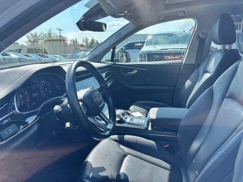 Used 2023 Audi Q7 3.0T Premium Plus AWD/4WD image 10