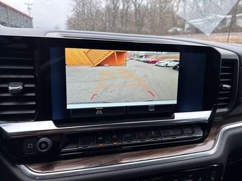 Used 2025 Chevrolet Silverado 1500 LT image 27