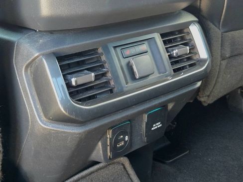 Used 2023 Ford F150 Lariat w/ Equipment Group 502A High AWD/4WD image 17