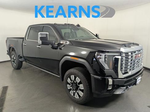 Used 2025 GMC Sierra 2500 Denali w/ Denali Reserve Package image 1