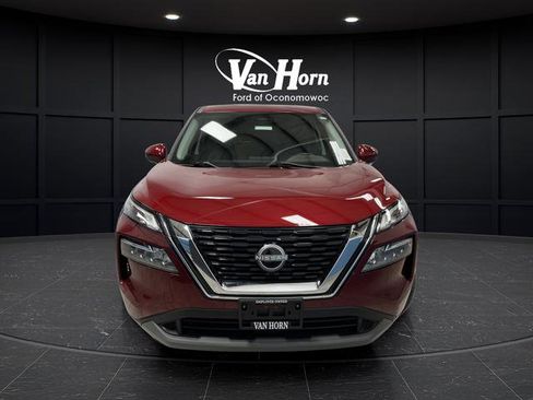 Used 2023 Nissan Rogue SV image 9