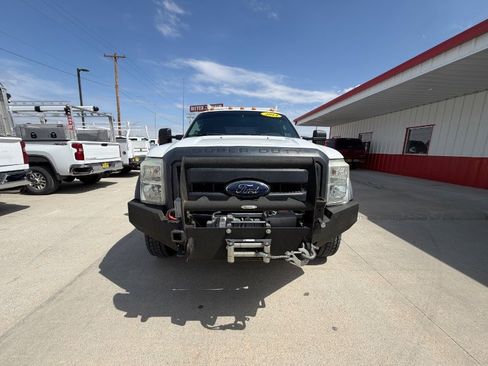 Used 2014 Ford F550 4x4 Crew Cab Super Duty image 3