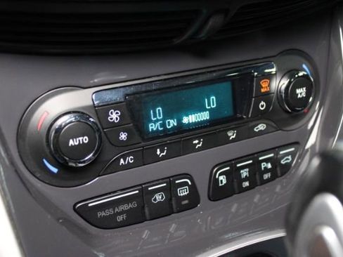 Used 2014 Ford C-MAX Energi SEL w/ Equipment Group 303A FWD image 21