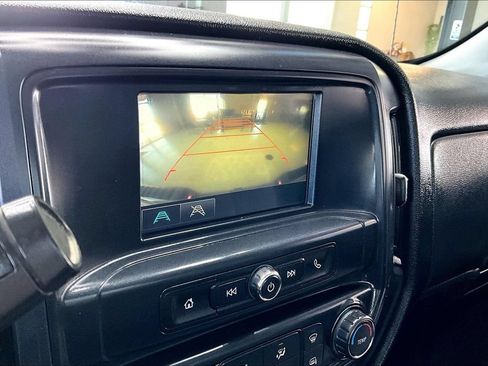 Used 2017 Chevrolet Silverado 1500 W/T w/ WT Convenience Package AWD/4WD image 13