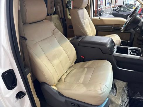 Used 2013 Ford F250 Lariat w/ Chrome Pkg AWD/4WD image 94