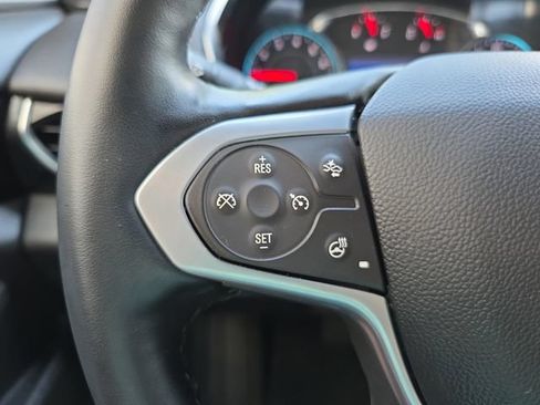 Used 2023 Chevrolet Traverse RS FWD image 20