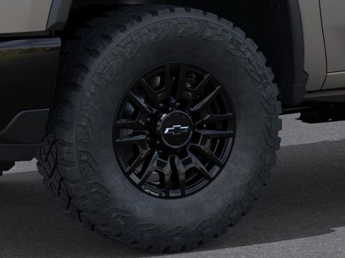New 2026 Chevrolet Silverado 2500 ZR2 AWD/4WD image 9
