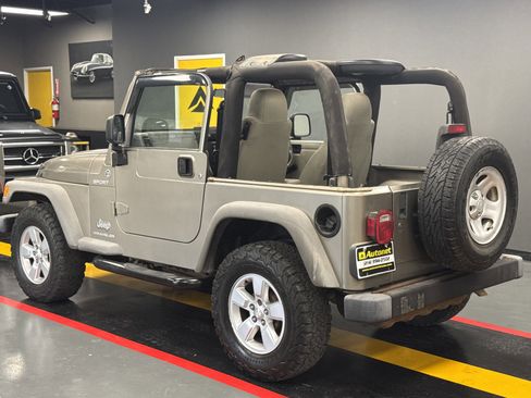 Used 2006 Jeep Wrangler Sport image 4