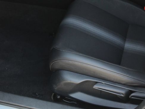 Used 2023 Honda Civic Sport image 26
