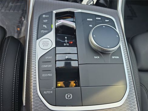 Used 2025 BMW M340i Sedan RWD image 20