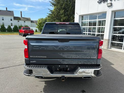 Used 2019 Chevrolet Silverado 1500 LTZ w/ LTZ Premium Package AWD/4WD image 16