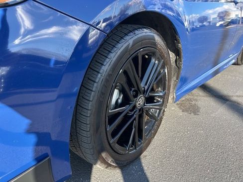 Used 2025 Toyota Camry SE image 10