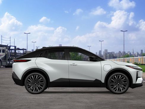 New 2026 Toyota C-HR AWD/4WD image 14