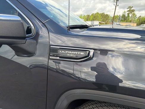 Used 2023 GMC Sierra 1500 Denali Ultimate image 11