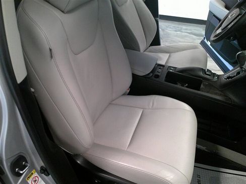 Used 2015 Lexus RX 450h AWD image 34