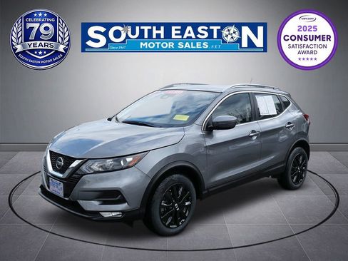 Used 2022 Nissan Rogue Sport SV AWD/4WD image 1