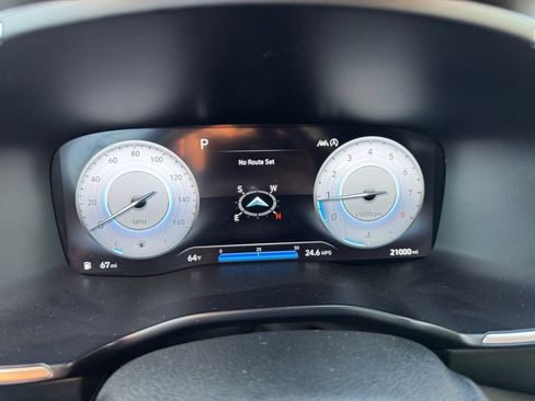 Used 2023 Hyundai Santa Fe Calligraphy image 18