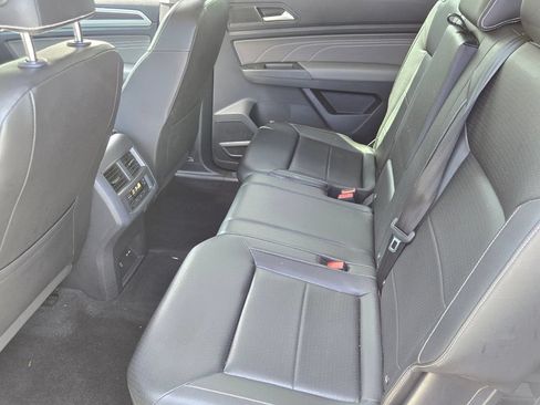 Used 2023 Volkswagen Atlas SE FWD image 11