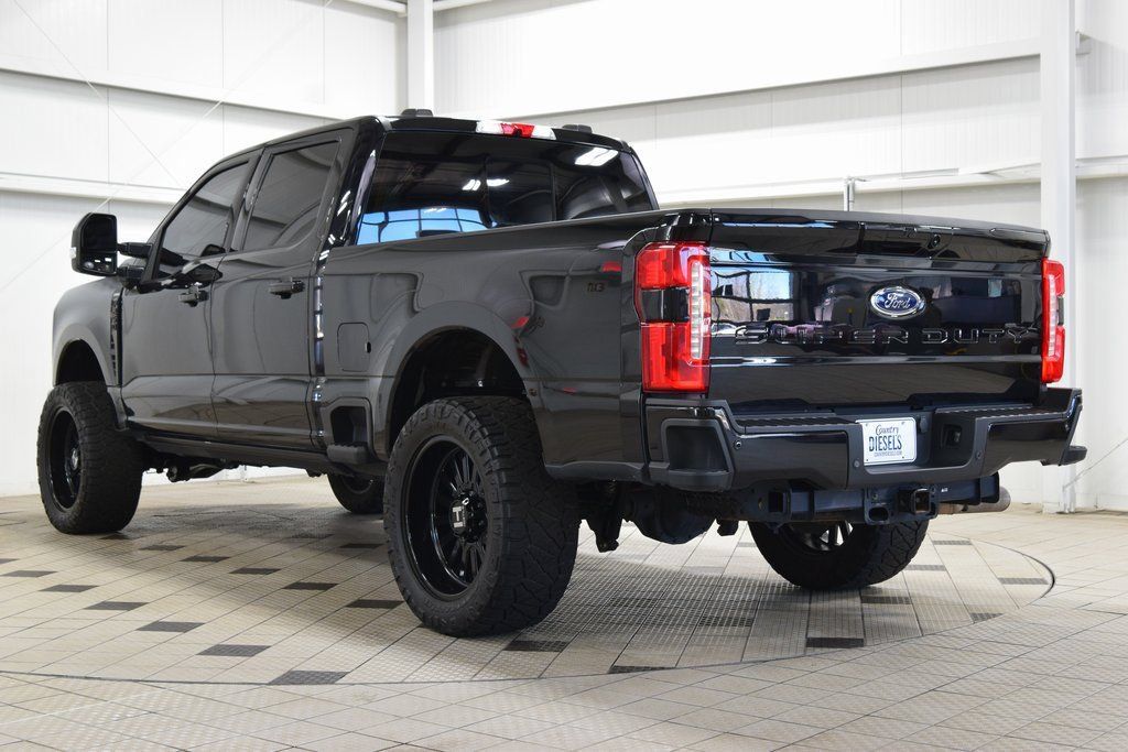 Used 2023 Ford F250 Lariat w/ Lariat Ultimate Package AWD/4WD image 5