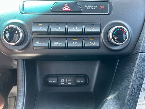 Used 2018 Kia Sportage LX AWD/4WD image 14