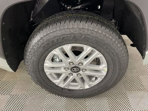 New 2026 Toyota Tundra SR5 image 10