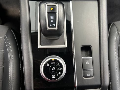 Used 2024 Mitsubishi Outlander SE AWD/4WD image 58