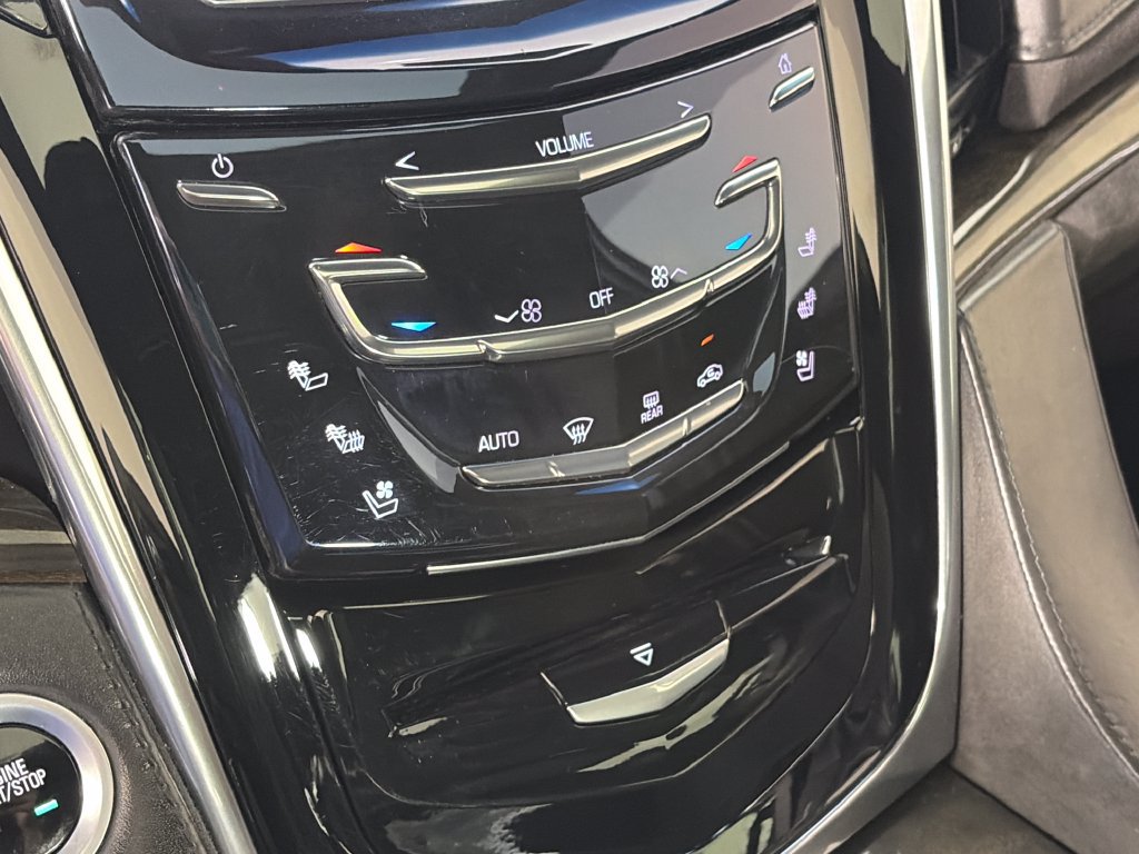 Used 2016 Cadillac Escalade Platinum AWD/4WD image 21