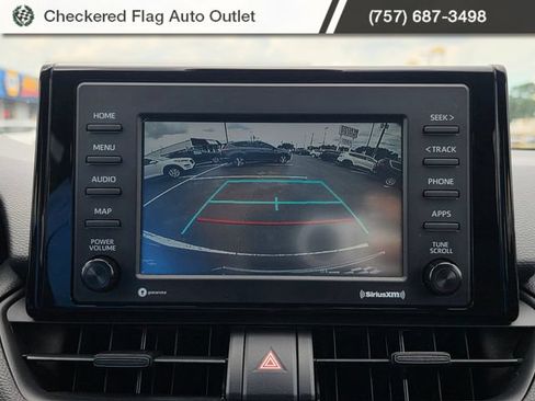 Used 2021 Toyota RAV4 LE AWD/4WD image 31