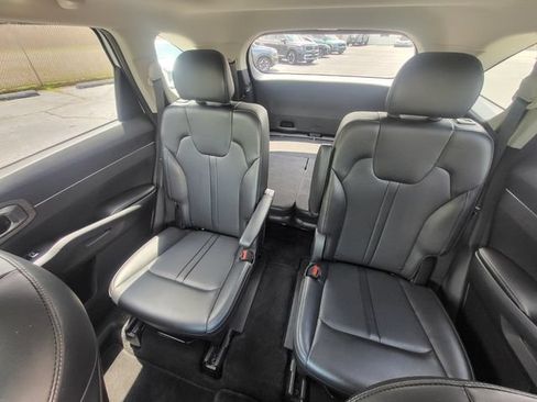 Certified 2023 Kia Sorento X-Line EX AWD/4WD image 13