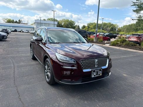 Used 2021 Lincoln Corsair AWD w/ Equipment Group 101A image 13