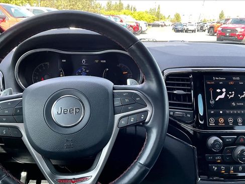 Used 2020 Jeep Grand Cherokee Trailhawk AWD/4WD image 26