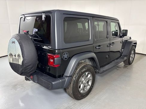 Used 2020 Jeep Wrangler Unlimited Sport AWD/4WD image 8