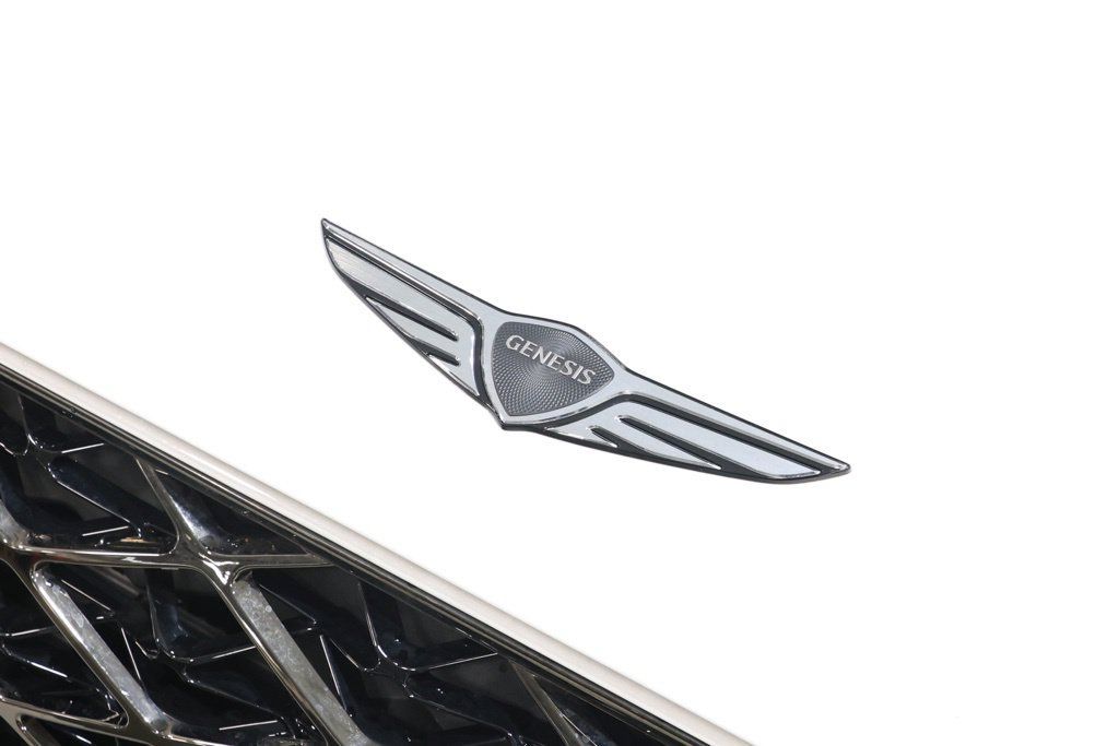 Used 2026 Genesis GV70 3.5T Sport Prestige AWD/4WD image 10