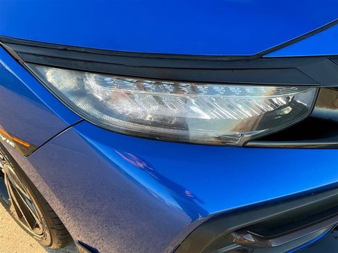 Used 2018 Honda Civic Sport Touring image 18