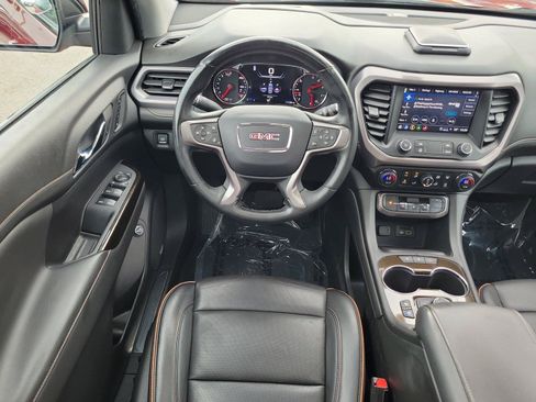 Used 2023 GMC Acadia AT4 w/ Technology Package AWD/4WD image 10