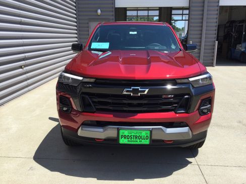 New 2025 Chevrolet Colorado Z71 w/ Technology Package image 3