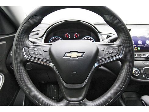 Used 2024 Chevrolet Malibu LS image 11