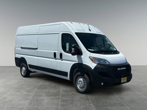 New 2026 RAM ProMaster 2500 w/ Advanced Safety Group FWD image 7