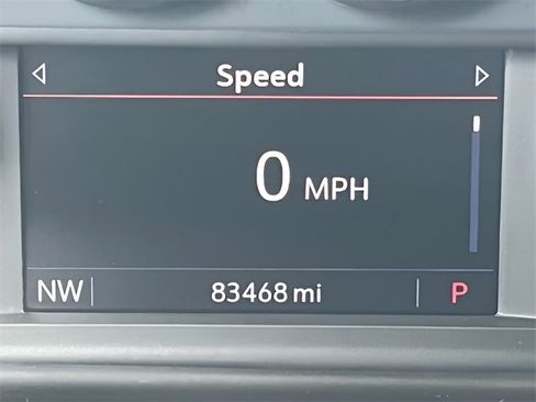 Used 2021 Chevrolet Suburban LT w/ LT Signature Plus Package image 23