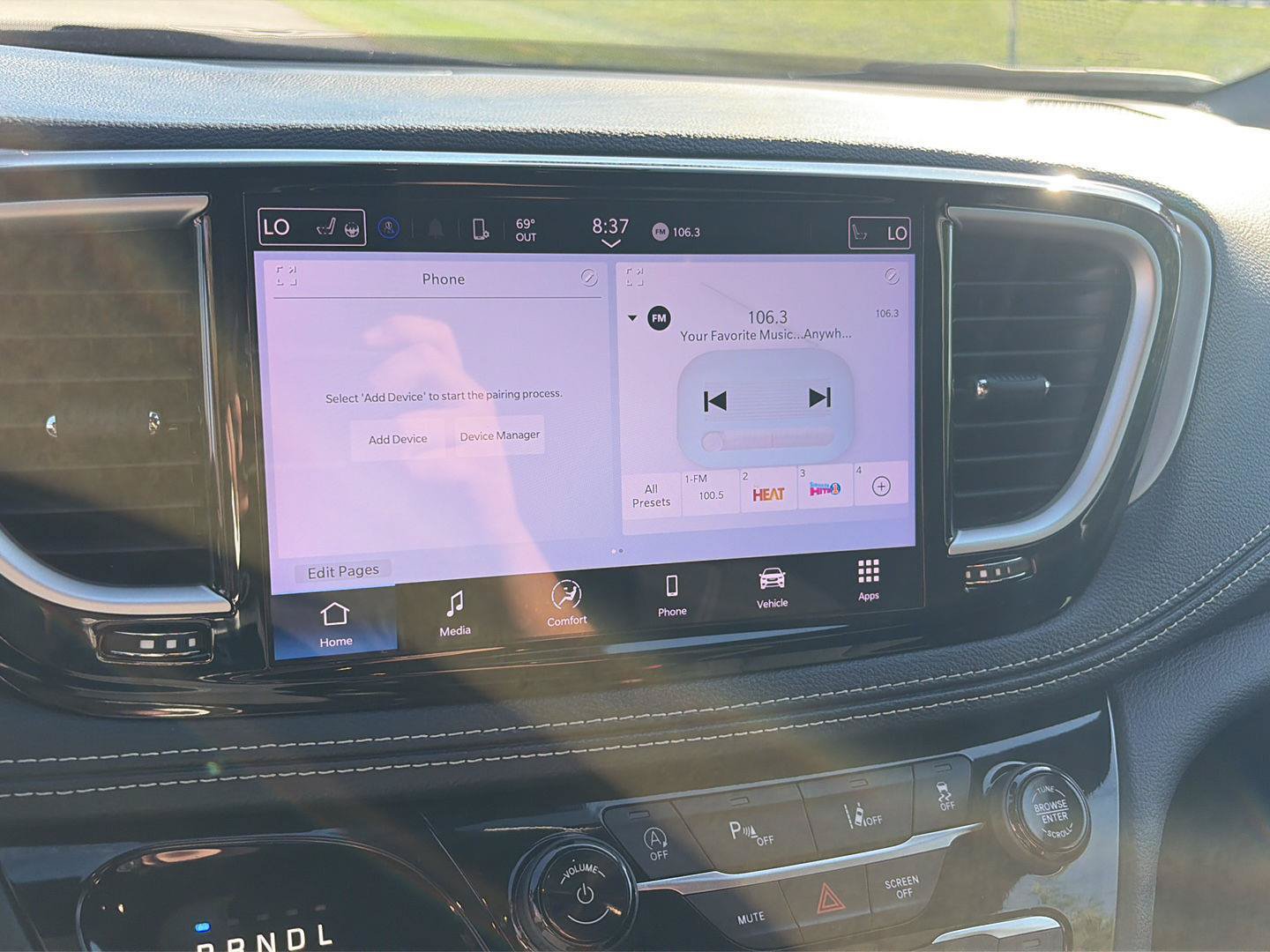 Used 2024 Chrysler Pacifica Touring FWD image 22