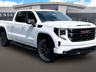 New 2026 GMC Sierra 1500 Elevation w/ Elevation Premium Package