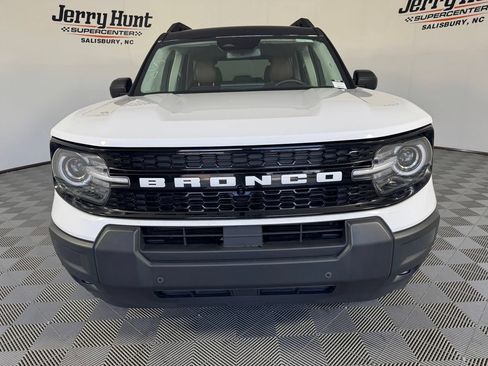 Used 2025 Ford Bronco Sport Outer Banks w/ Outer Banks Tech Package+ AWD/4WD image 5