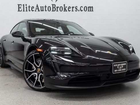 Used 2022 Porsche Taycan RWD image 7
