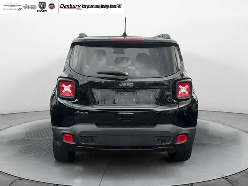 Certified 2021 Jeep Renegade Latitude image 6